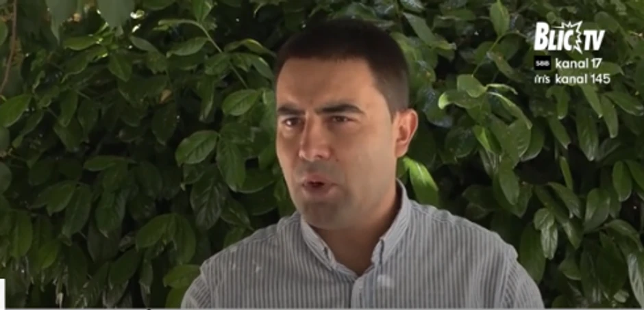 Vlade Radulović