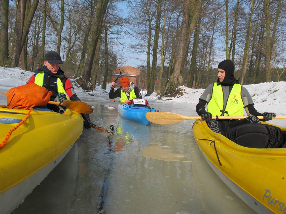 IX Zimowy Spływ Kajakowy z  FX-em "Wełna 2011"