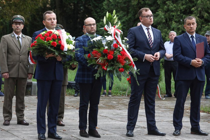 Imprezował z pupilem Macierewicza. Został dyrektorem