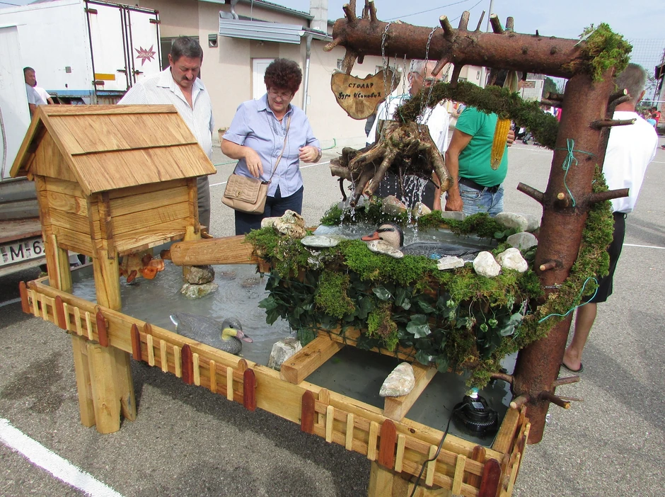 Drvena fontana Đure Ivanovića