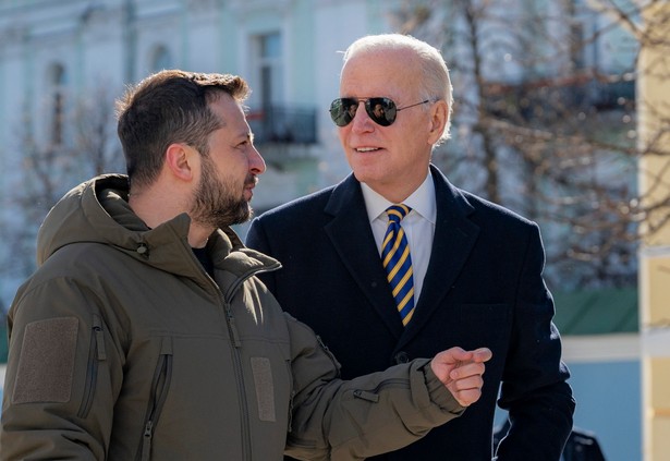 Wołodymyr Zełenski i Joe Biden w Kijowie