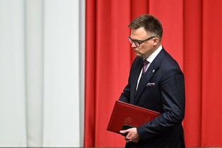Hołownia kieruje wniosek o Trybunał Stanu dla Glapińskiego do komisji odpowiedzialności konstytucyjnej