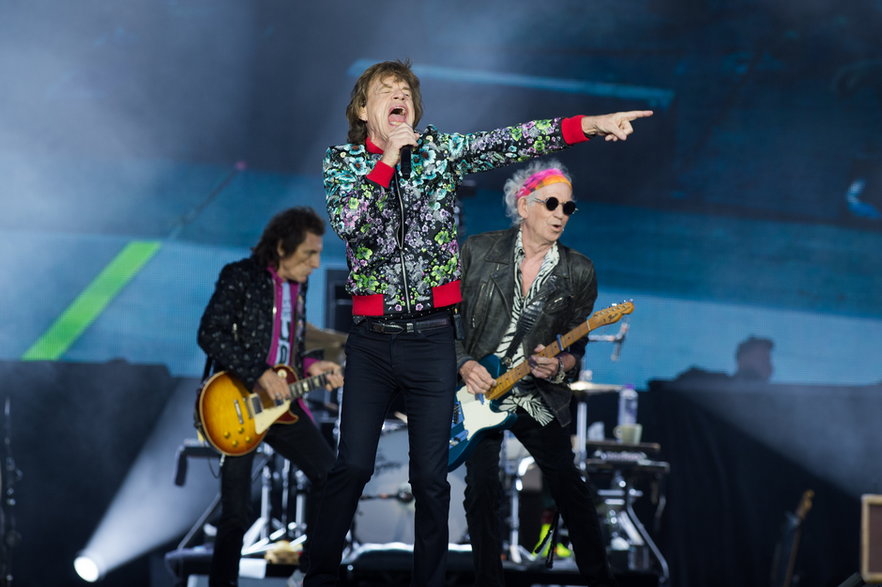 Ronnie Wood, Mick Jagger i Keith Richards podczas koncertu w Paryżu, 23 lipca 2022 r. 