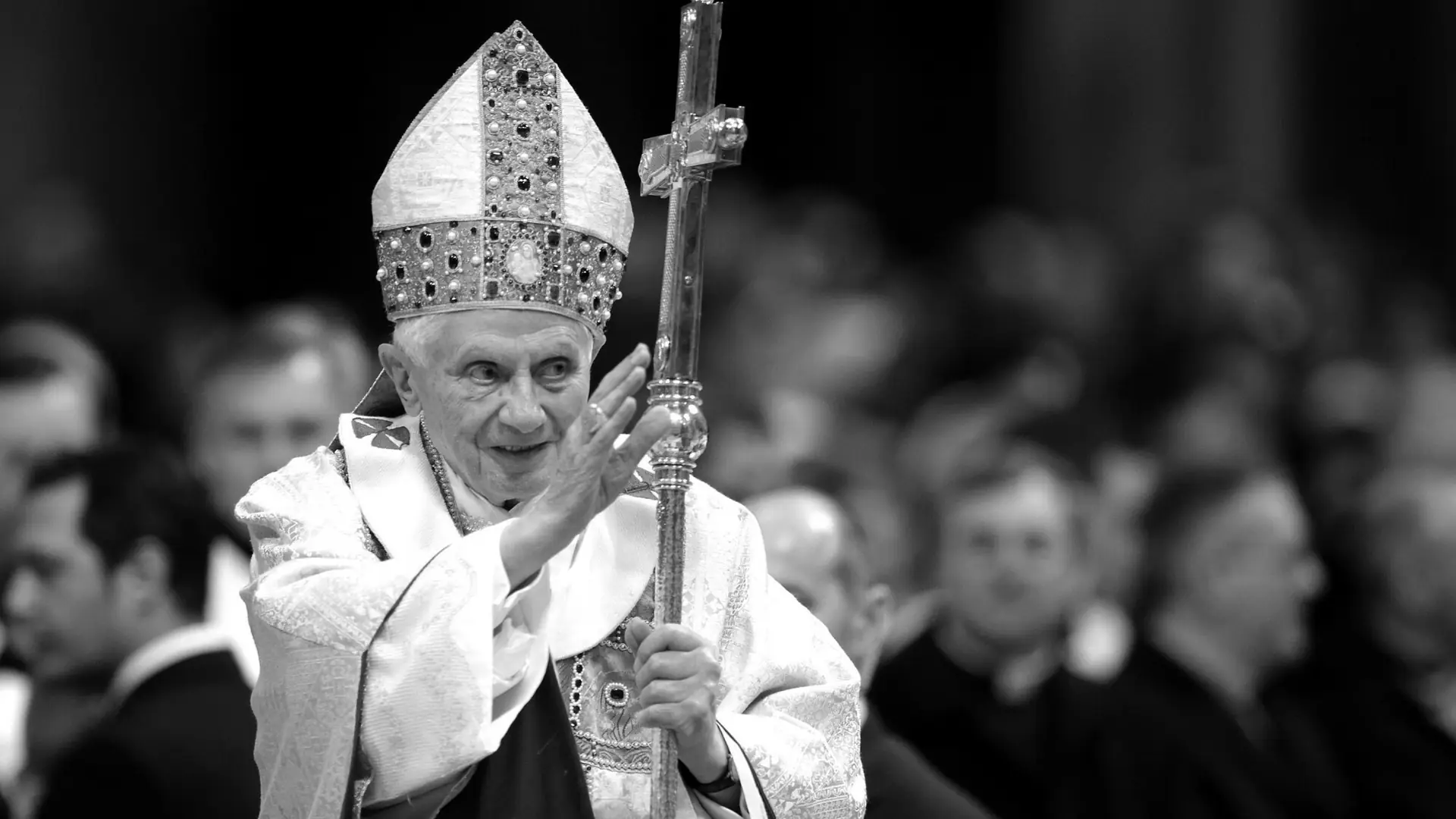 Papież Benedykt XVI nie żyje. Zmarł w klasztorze Mater Ecclesiae