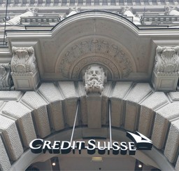 Rynek wątpi w przyszłość Credit Suisse