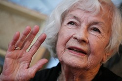 Ewa Kopacz spotkała się z Danutą Szaflarską. Aktorka kończy 100 lat