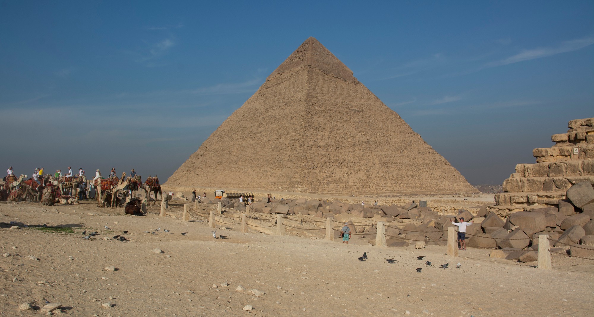 Štruktúra sa nachádza pri Veľkej pyramíde v Gíze.