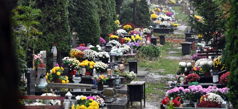 Dziś Wszystkich Świętych. Sekretarz generalny KEP: To święto bardzo radosne