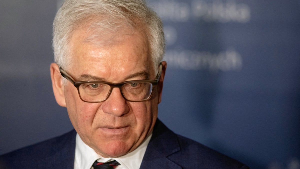 Jacek Czaputowicz leci na Ukrainę. "Polska opowiada się za zdecydowanym stanowiskiem wobec Rosji"