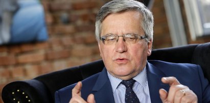 Bronisław Komorowski ostrzega Andrzeja Dudę. "Nie warto ryzykować"