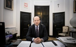 Urodziła na podłodze szpitala martwe dziecko. Minister zdrowia: Nie było błędu medycznego