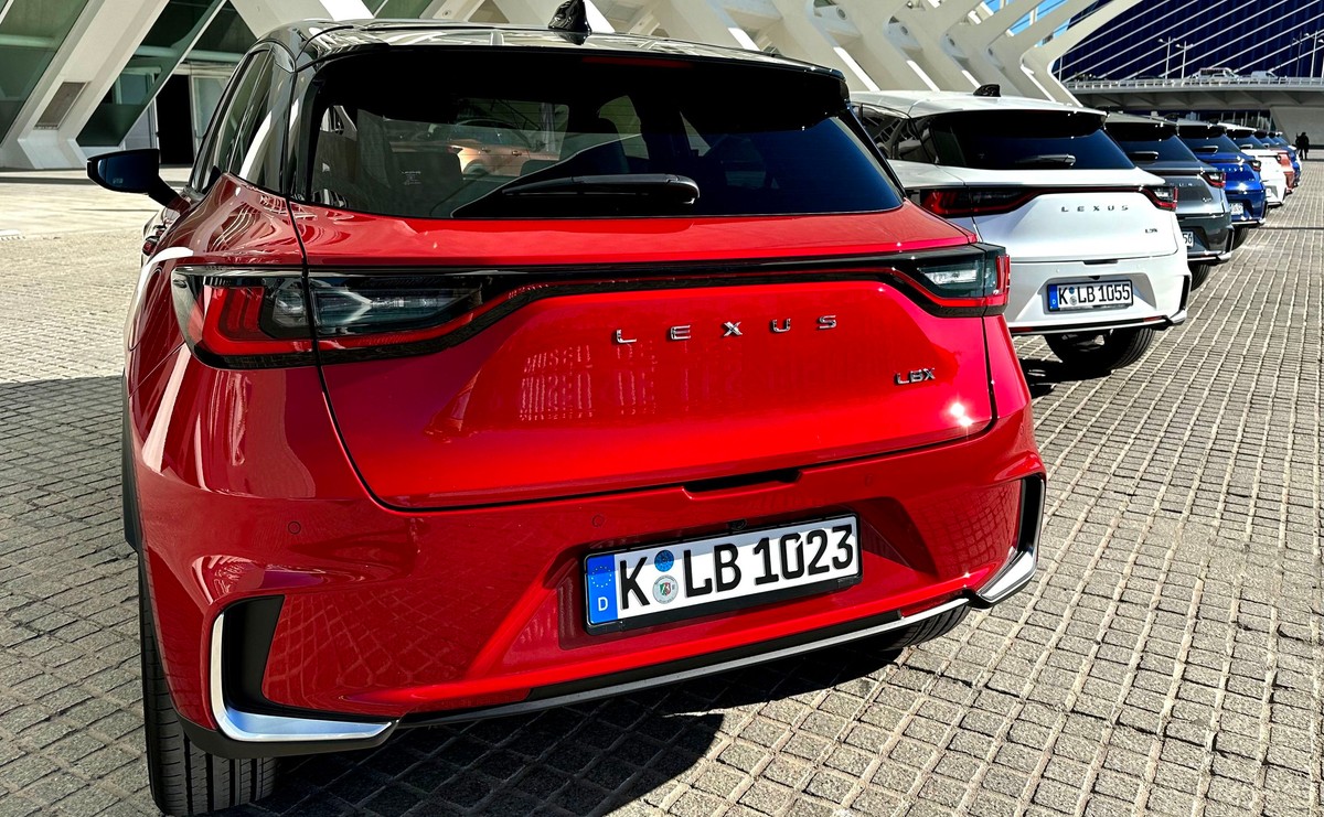 Lexus LBX tanieje w Polsce o ponad 29 000 zł. To drugi najpopularniejszy model japońskiej marki nad Wisłą