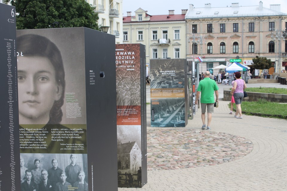 Kresy podczas okupacji. Poruszająca wystawa na Placu Artystów w Kielcach