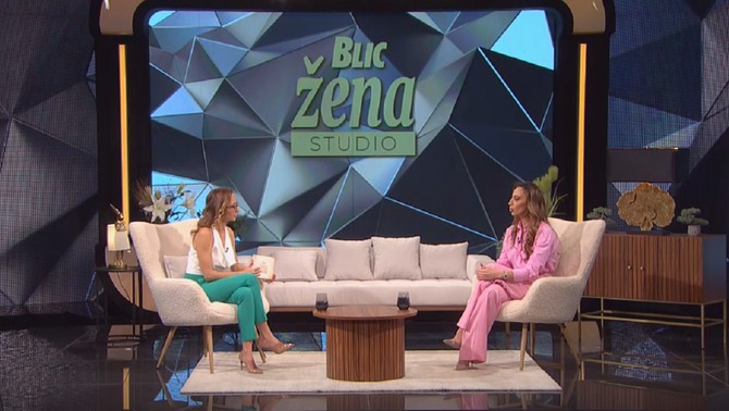 Voditeljka i autorka emisije "Blic žena studio" Jelena Isaković sa svojom gošćom Anom Petrović 