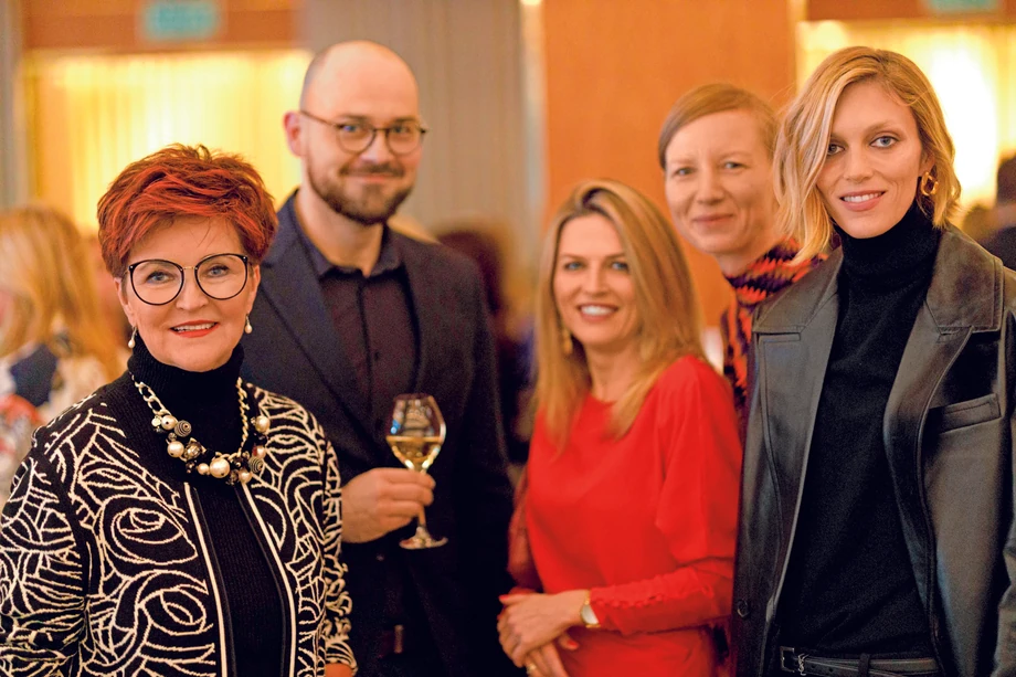 Od lewej: Jolanta Kwaśniewska, Piotr Zieliński („Forbes Women”), Katarzyna Gaweł-Brudkiewcz (RAS Polska), Agnieszka Filipiak („Forbes Women”), Anja Rubik.