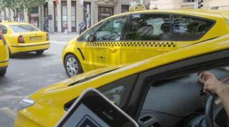 Kevesebb a taxis, de nem az Uber a hibás