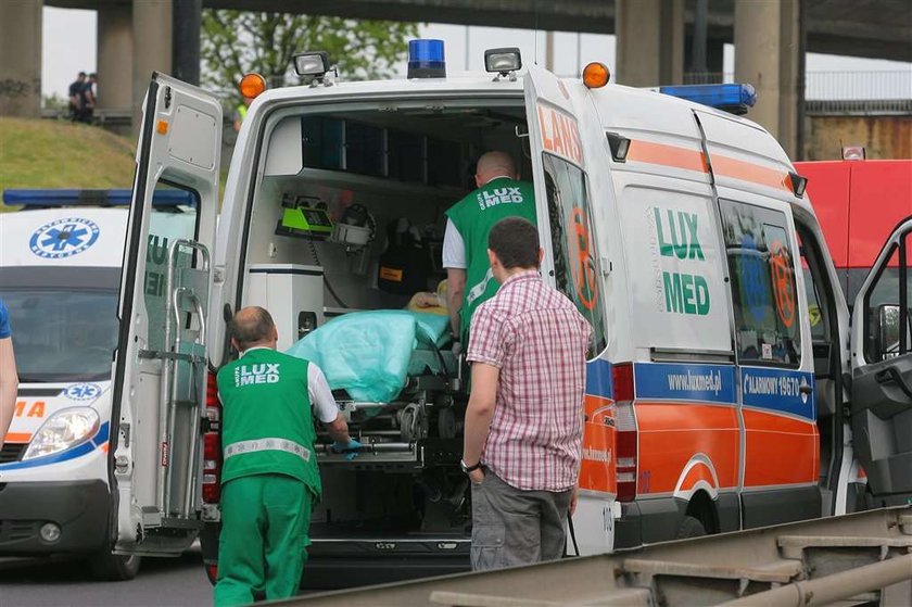 Masakra w stolicy! Autobus z dziećmi spadł ze skarpy!