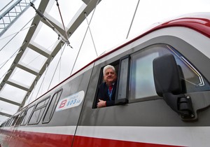 Prelazak vozom preko Žeželjevog mosta