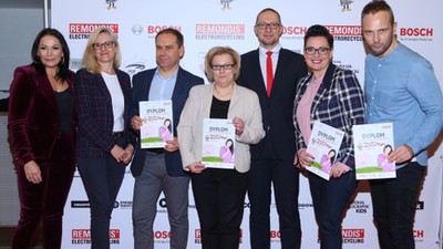 Agnieszka Rylik i Iwona Rokicka z Bosch Automotive, Piotr Chmielewski z Góry Kalwarii, Barbara Moraczewska z Włoclawka, Robert Wawrzonek z REMONDIS Electrorecycling, Agata Marciniak - Różak z Żoliborza, Marcin Góralski ze Zdrojowa Hotels