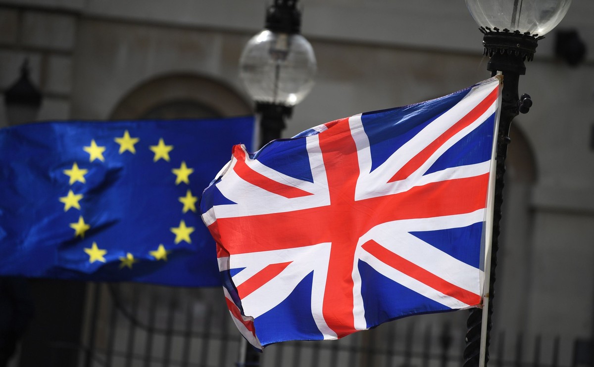Bezrobocie, emigracja, inflacja. Szef banku centralnego Anglii ostrzega przed skutkami brexitu