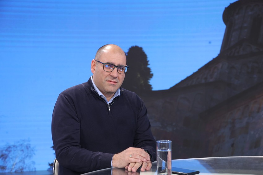 emisija "Jasno. Kao dan!", gost Vladimir Đukanović