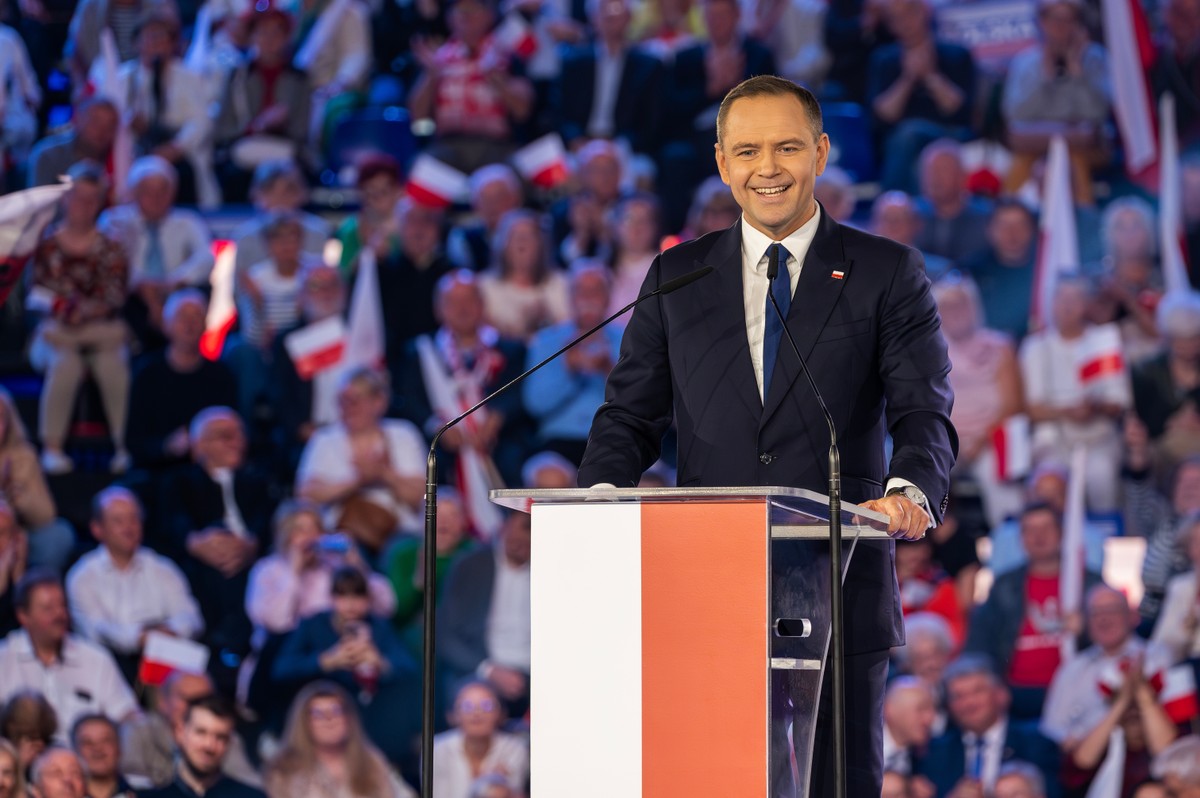 Karol Nawrocki wchodzi z przytupem. Szykuje pakiet ustaw podatkowych