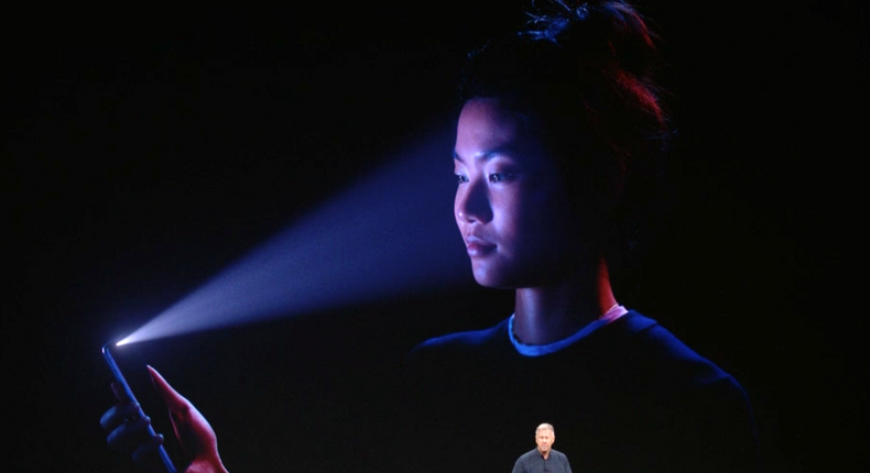 iphone x face id