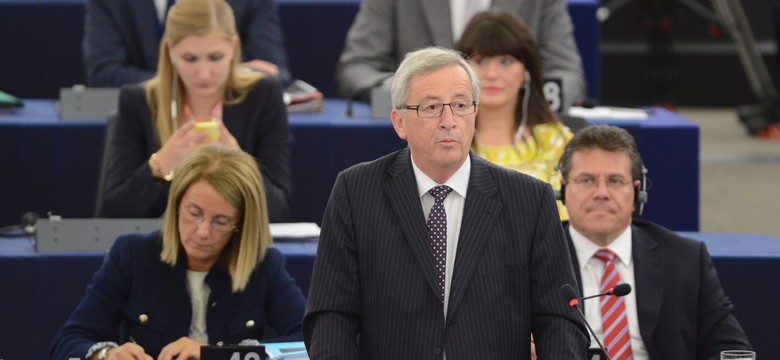 Juncker przedstawia swój program. Gwizdy i okrzyki eurosceptyków