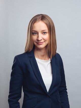 Marta Hausmann, Grupa Olesiński i Wspólnicy