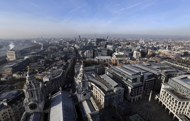 Widok z Katedry św. Pawła na zachodnią część Londynu, 30.11.2012