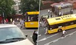 Makabryczne nagranie z Katowic. Młoda kobieta zginęła pod kołami autobusu. 