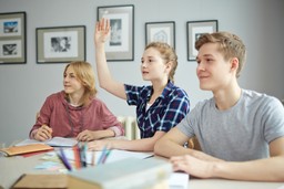 Uczniowie z niepełnosprawnością otrzymają dofinansowanie do wydatków szkolnych. Wiemy więcej