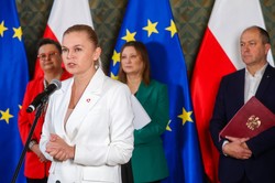 "Podwyżki nauczycieli, odpolitycznienie". ZNP ocenia działania MEN