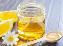 Jak nie dać się nabrać i kupić prawdziwy miód? Przydatne rady