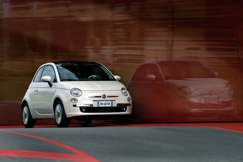 Nowy Fiat 500: Znamy już szczegółowe dane. Cena 9,5 tys. euro (fotogaleria)