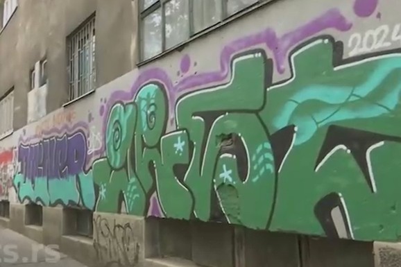 "OSEĆAM SE KAO INSPEKTOR IZ KRIMI-SERIJE!" Stanare u Beogradu grafiti koštaju više nego "umetnika": Išaraju vam zgradu, a vi platite 50.000 dinara