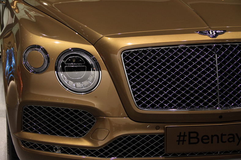 Bentley Bentayga (Frankfurt 2015)