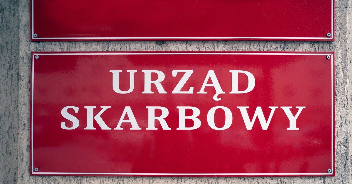  Czy już mamy się bać? Skarbówka zagląda nam w konta. Co sprawdzają? Ujawniono niepokojące dane