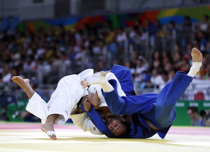 Na tatami w Rio de Janeiro nikt się nie oszczędza. Efektowne rzuty esencją judo