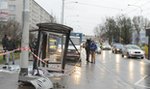 Rozpędzone auto wjechało w ludzi na przystanku