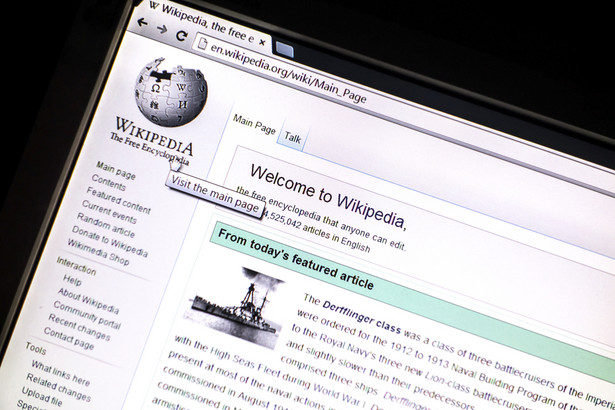 Wikipedia z 2 milionami rubli kary. Za... publikowanie "fałszywych informacji"