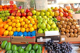 Pokreće varenje, čisti debelo crevo i topi salo sa stomaka: Ovo je najdelotvornije voće za detoksikaciju
