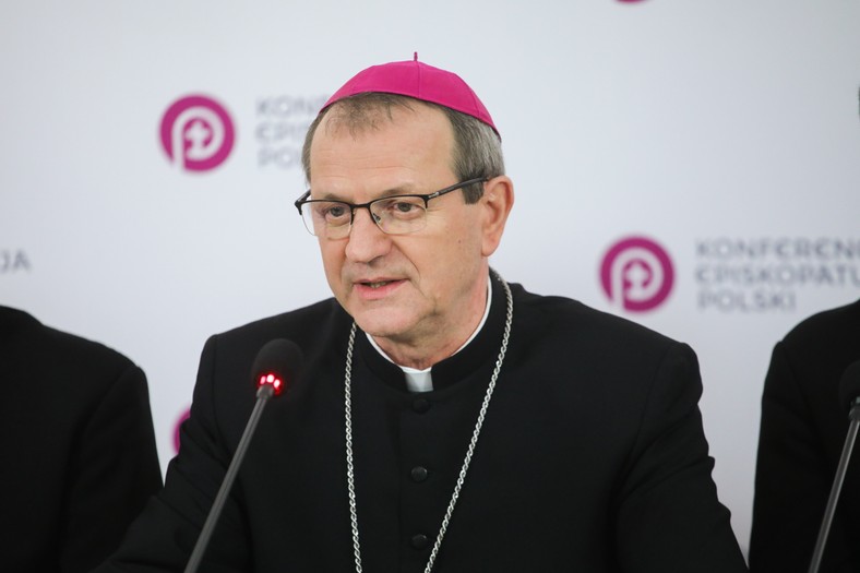 Abp Tadeusz Wojda