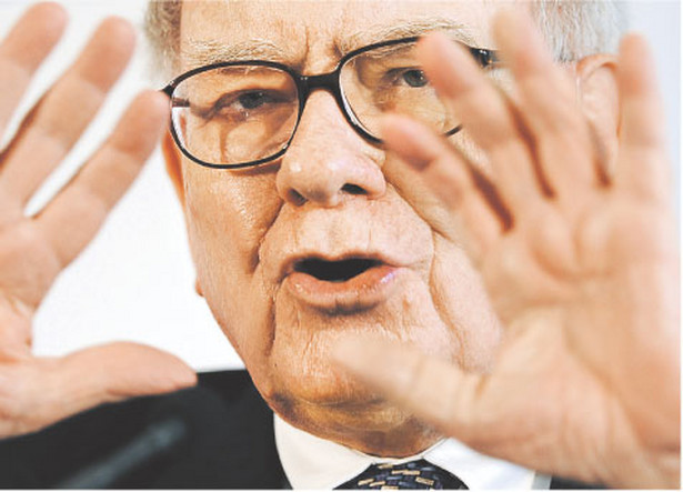 Warren Buffett to guru inwestorów Fot. AFP