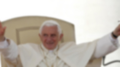Skarga na papieża i Watykan