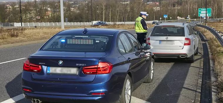 Policja nie tylko łapie, ale i chwali kierowców