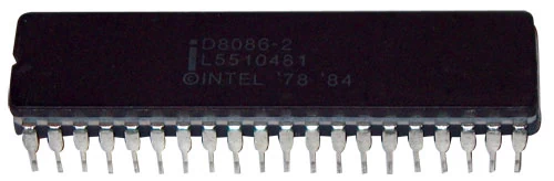 W komputerach wahadłowców stosowano na początku procesory Intel 8086