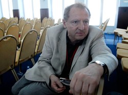 SLD broni Kaczyńskiego i gani Tuska