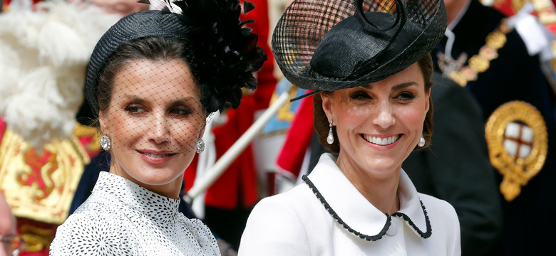 Królowa Letizia niczym księżna Kate. Obie stawiają na butelkową zieleń