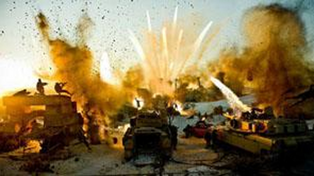 "To nie moja wojna" - mówi Sam (Shia LaBeouf) w filmie "Transformers: Zemsta upadłych".